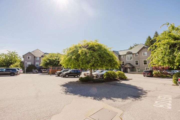 Property Photo: 622 Farnham Road 2 BC V0N 1V8