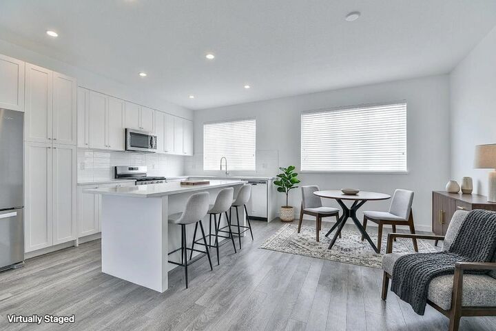 Property Photo: 16337 15 Avenue 22 BC V4A 0C3