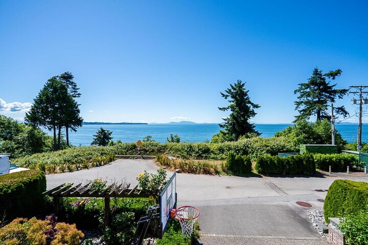 Property Photo: 13289 12B Avenue BC V4A 1C2