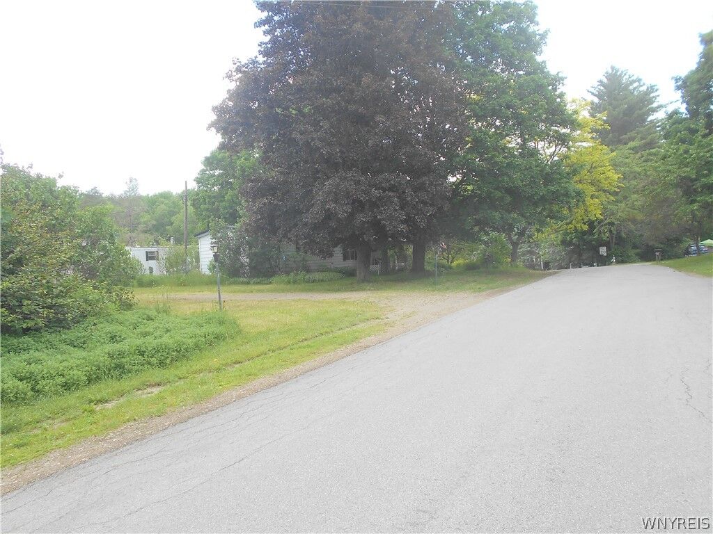 Property Photo: 15 Sunset Drive NY 14042