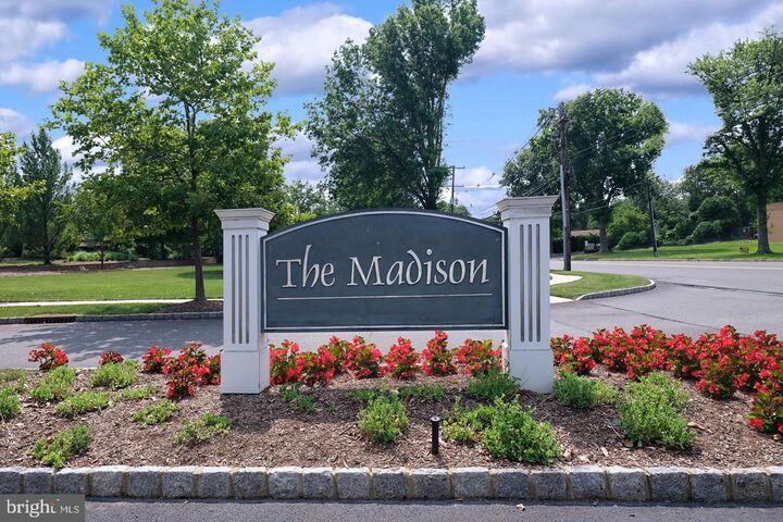 Property Photo:  321 Masterson Court  NJ 08618 