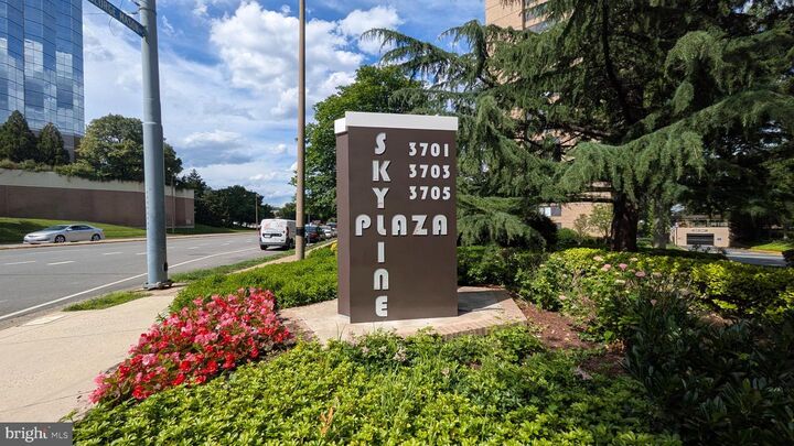 Property Photo: 3701 S George Mason Drive 2311N VA 22041