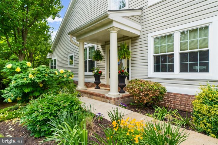 Property Photo:  313 Oak Hill Lane  PA 19610 