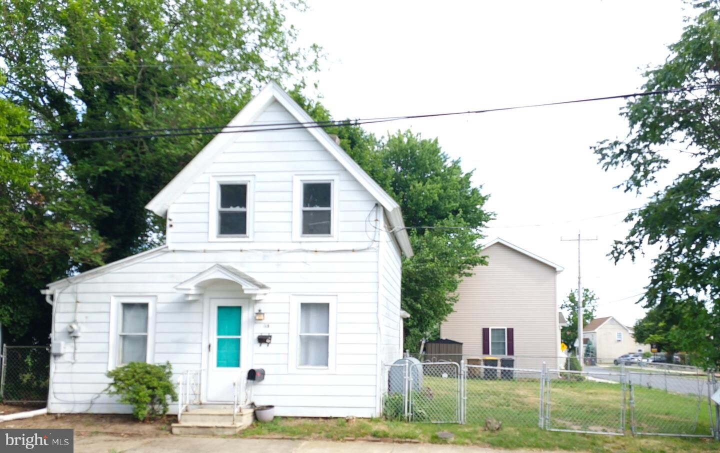 Property Photo:  118 NW 3rd Street  DE 19963 