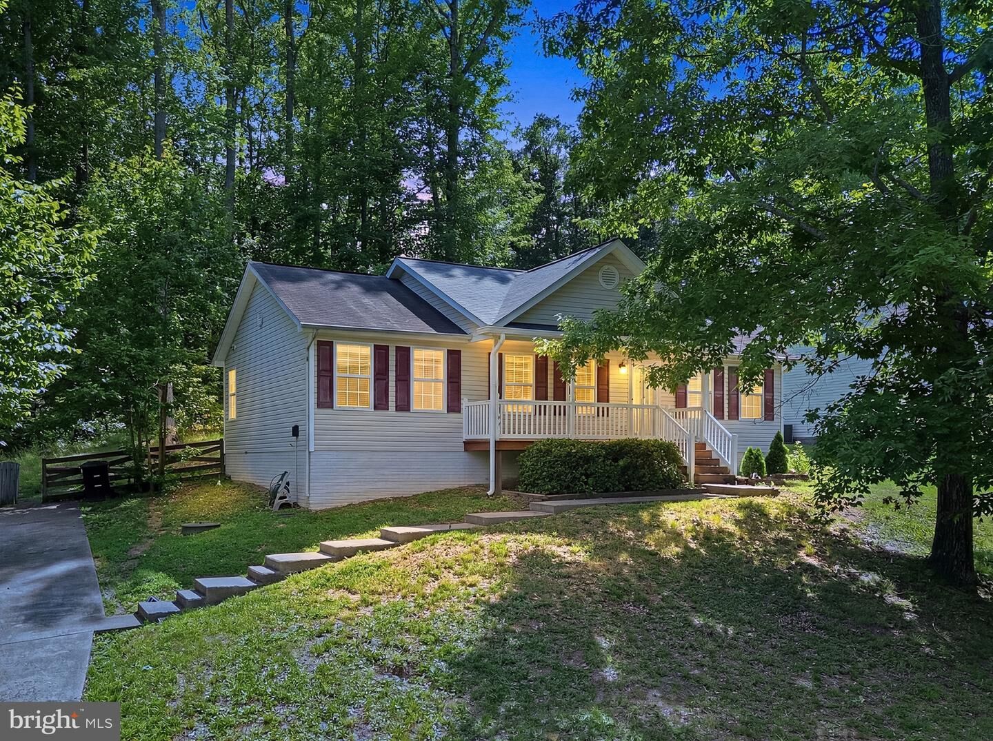 Property Photo: 6391 Wheeler Drive VA 22485