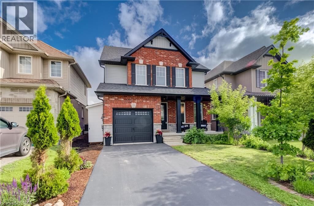 Property Photo:  290 William Street  ON N3B 0B5 