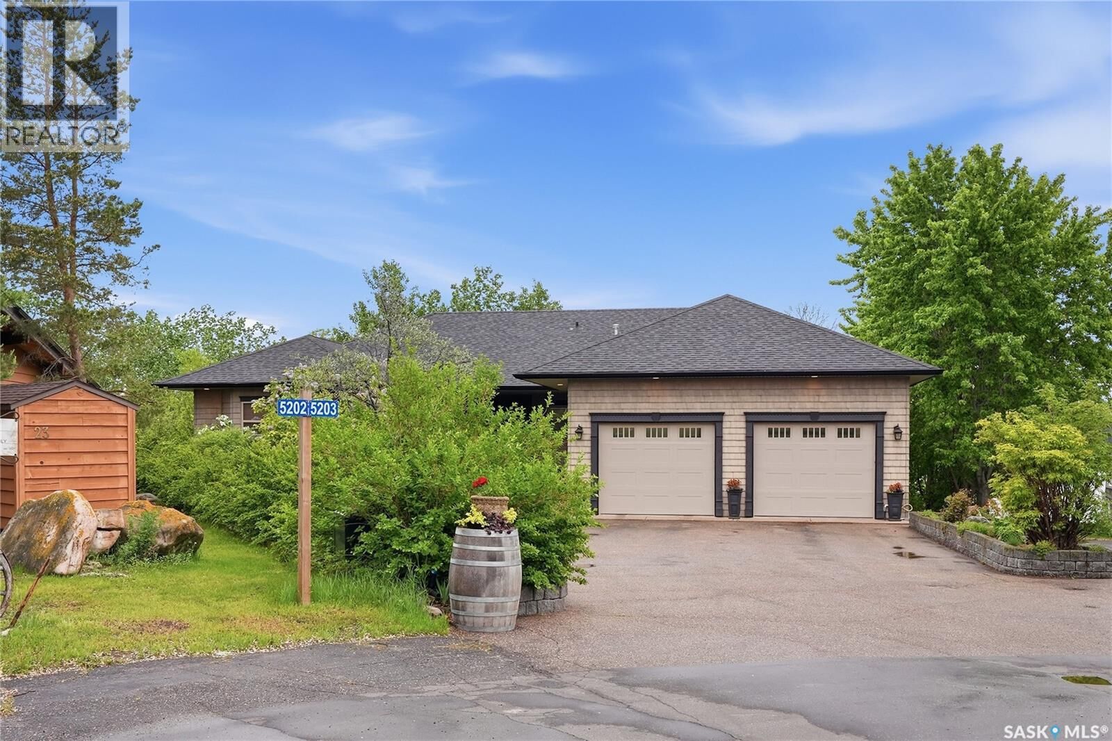 Property Photo:  5203 Siba Beach  SK S0K 4P0 