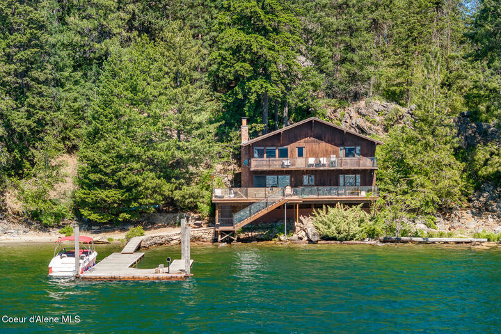 Property Photo:  8245 W Coeur D Alene Lake Shr  ID 83814 