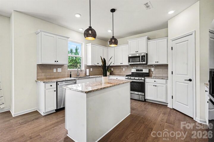 Property Photo:  1565 Banham Drive  NC 28079 