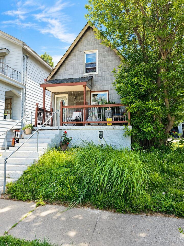 Property Photo: 5338 Section Avenue OH 45212