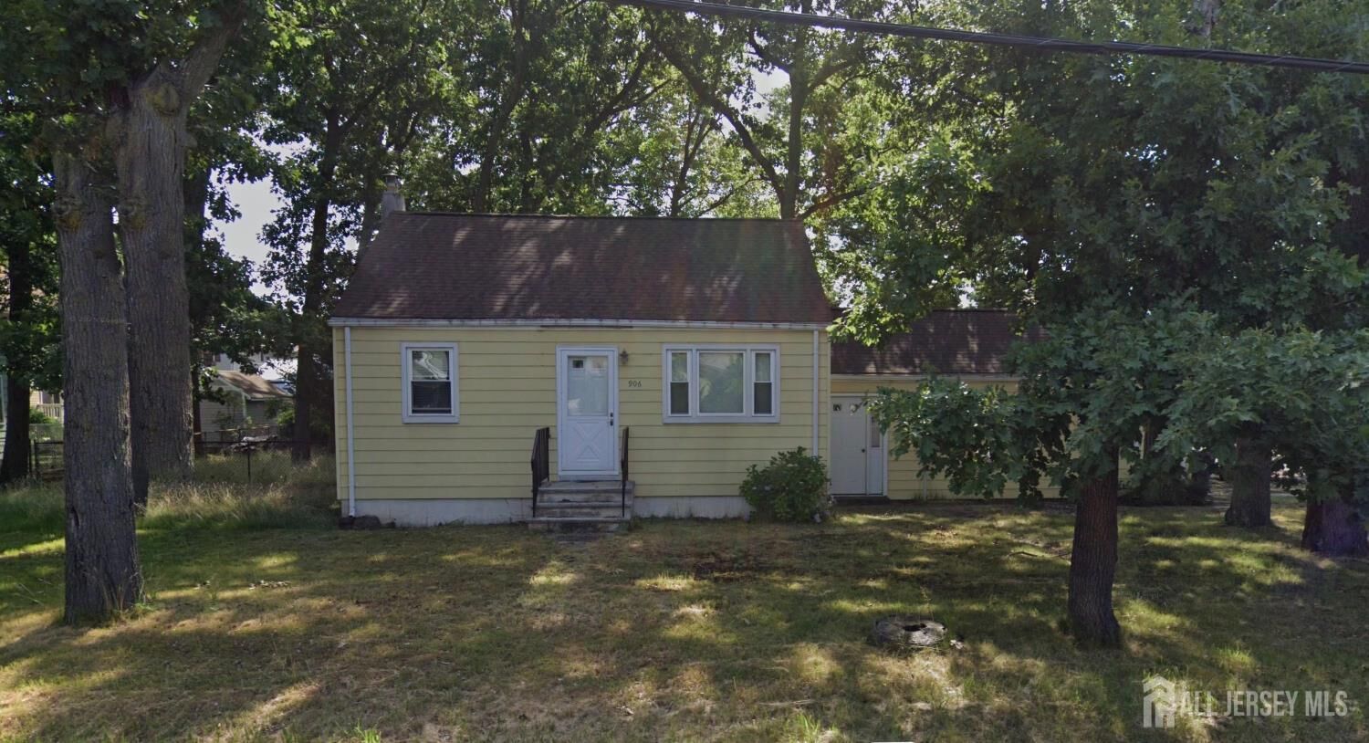 Property Photo:  906 Englishtown Road  NJ 08857 