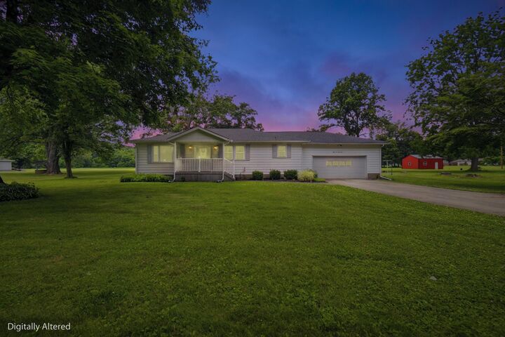 Property Photo: 5621 Mason SE Drive OH 43130