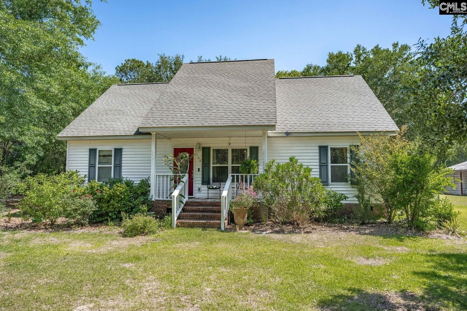 Property Photo: 109 Kyzer SC 29073