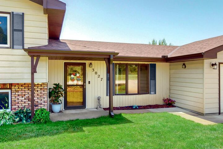 Property Photo:  3027 Timber Edge Drive  NE 68601 