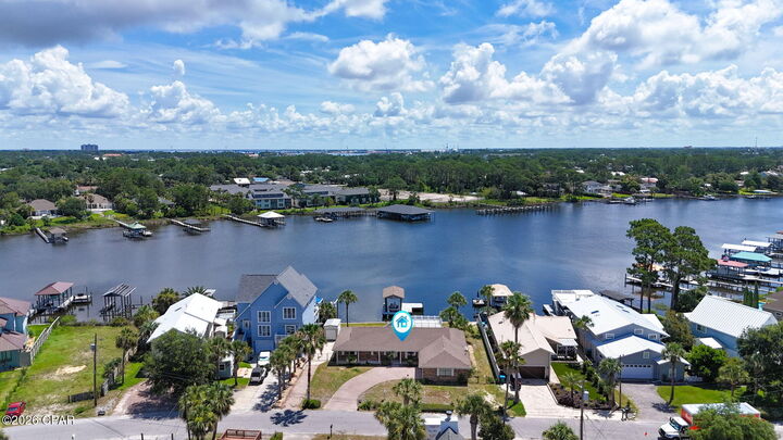 Property Photo: 7122 S Lagoon Drive FL 32408