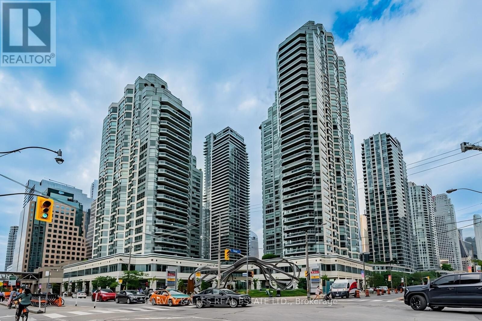 Property Photo: 10 Yonge Street 705 ON M5J 1R4