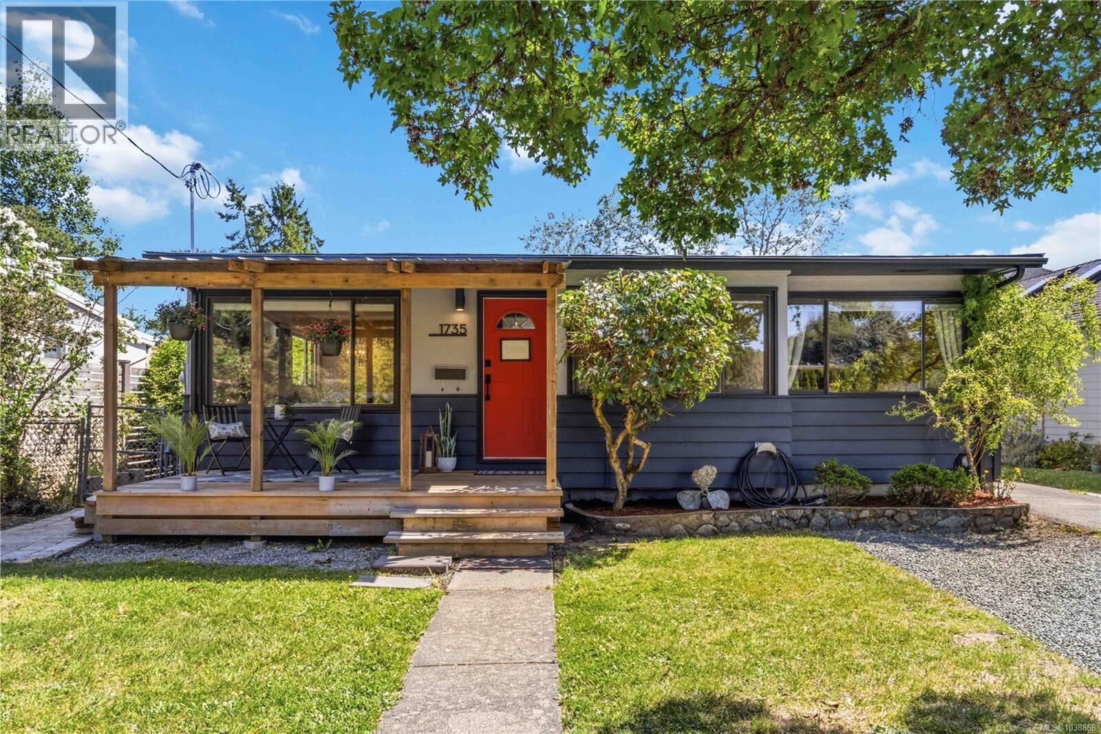 Property Photo: 1735 Newton Street BC V8R 2R1