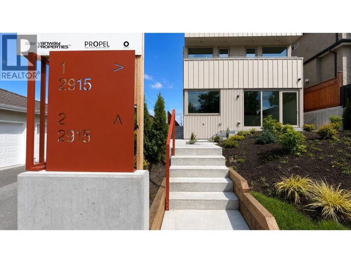 Property Photo:  2915 East 5th Avenue 1  BC V5M 1N6 