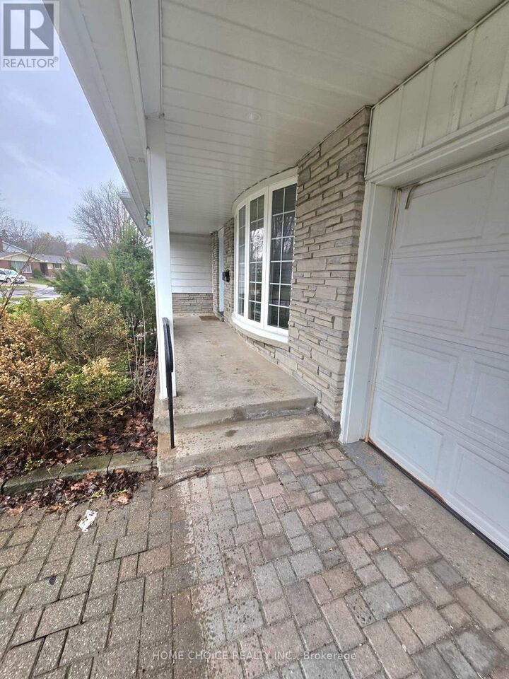 Property Photo: 130 Champlain Crescent ON N2B 2Y6