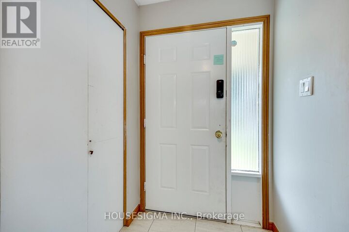 Property Photo: 115 Scenic Wood Crescent ON N2A 3N2