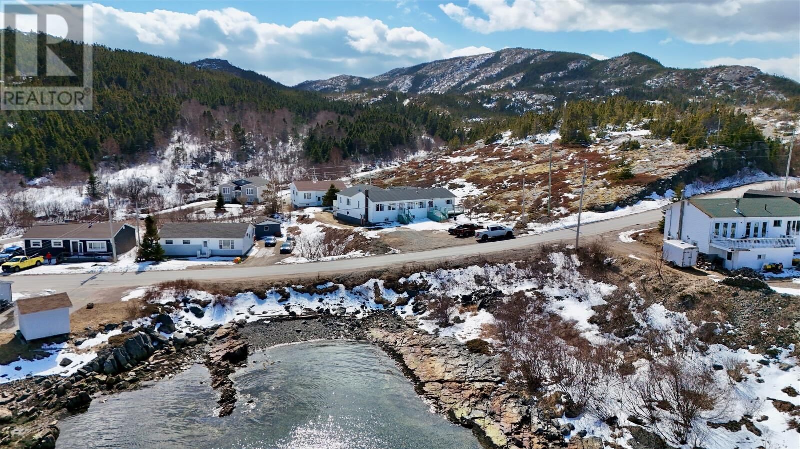 Property Photo: 58 Mountain View Road NL A0G 3X0