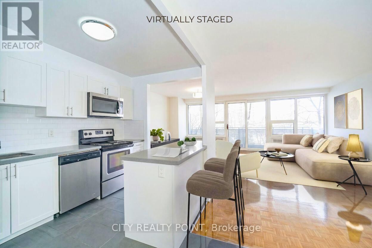 Property Photo:  10 Shallmar Boulevard 211  ON M5N 1J4 