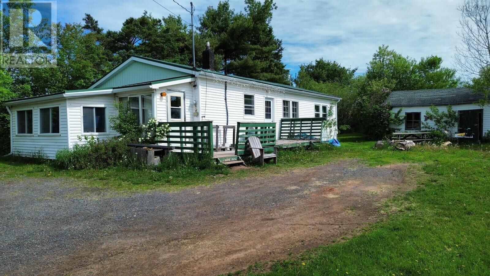 Property Photo:  11371 6 Highway  NS B0K 1L0 