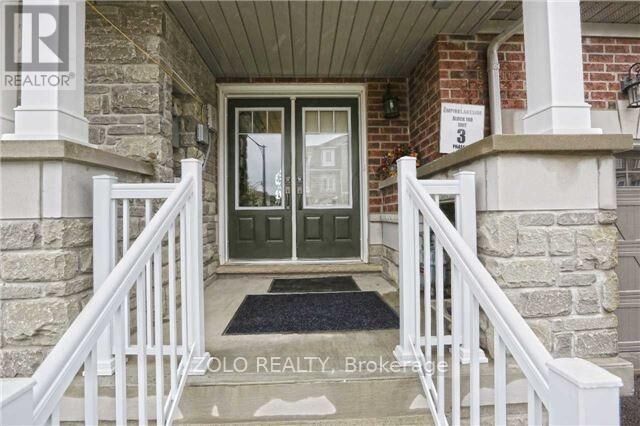 Property Photo:  92 Golden Springs Drive  ON L7A 0C7 