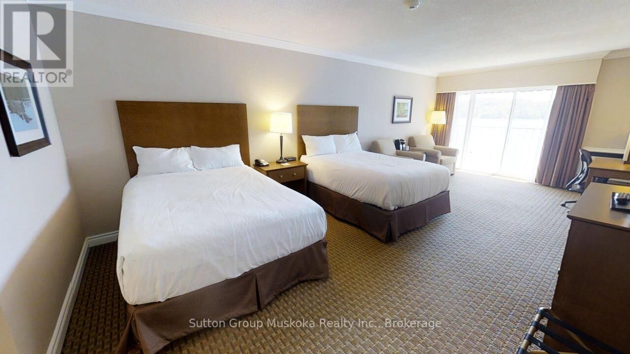 Property Photo:  421 Bayshore - Deerhurst Drive 421  ON P1H 2E8 