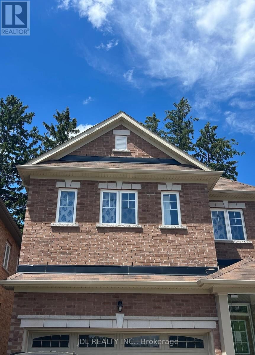 Property Photo: 15 Wildflower Way South ON M1E 2T1