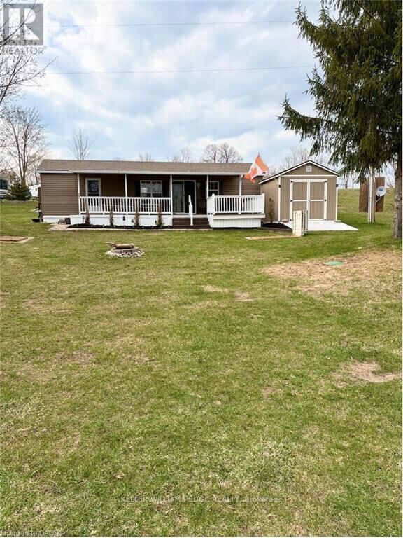 Property Photo:  232352 2 Wgr Corners  ON N0G 1C0 