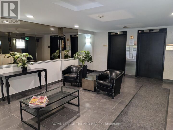 Property Photo:  135 Base Line Road West 306  ON N6J 4W4 