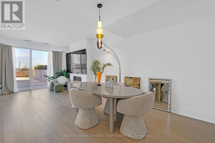 Property Photo:  155 Merchants Wharf 301  ON M5A 0Y4 