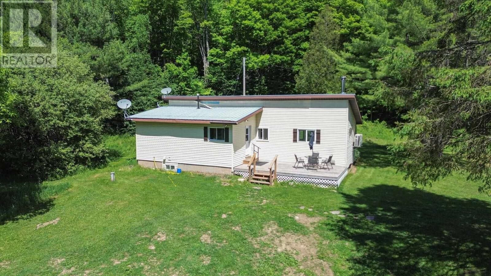 Property Photo:  378 Pickard Rd  ON P0S 1E0 