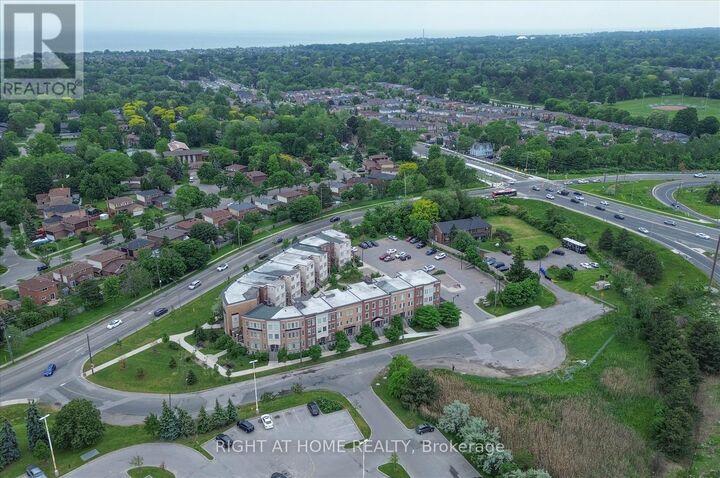 Property Photo:  27 Island Road 20  ON M1C 0E4 