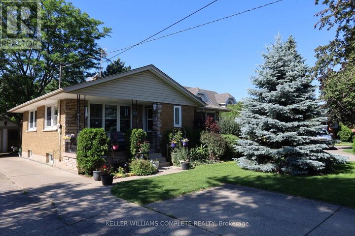 Property Photo:  9 Cecil Street  ON L2N 4B3 