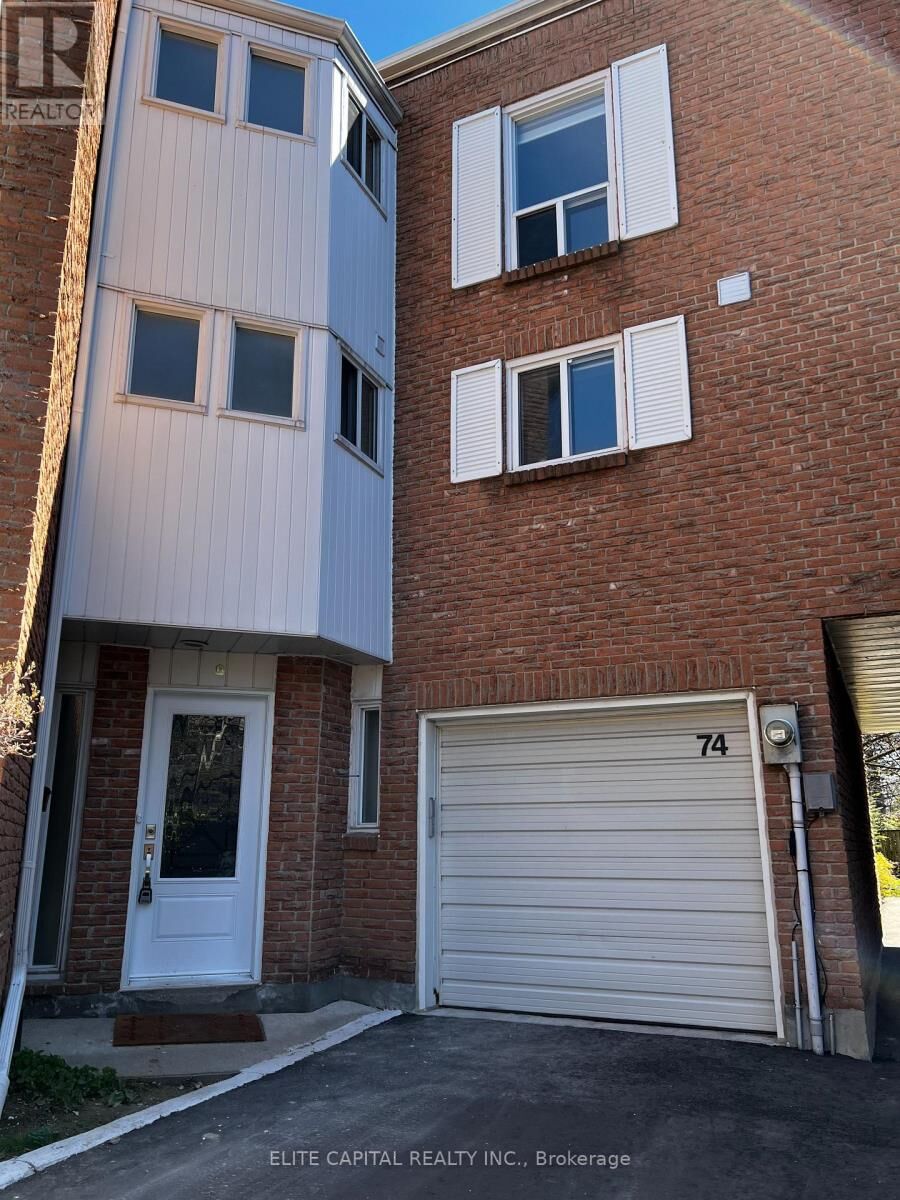 Property Photo:  74 Thimble Berry Way  ON M2H 3K7 