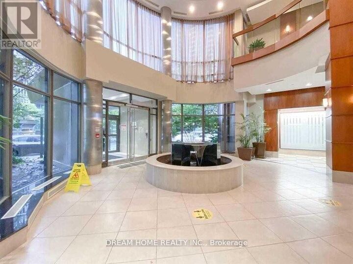 Property Photo:  10 Northtown Way 316  ON M2N 7L4 
