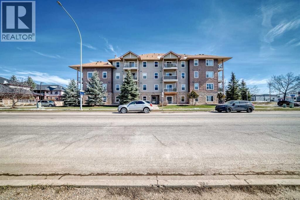 Property Photo: 174 N Railway Street AB T1S 0E2