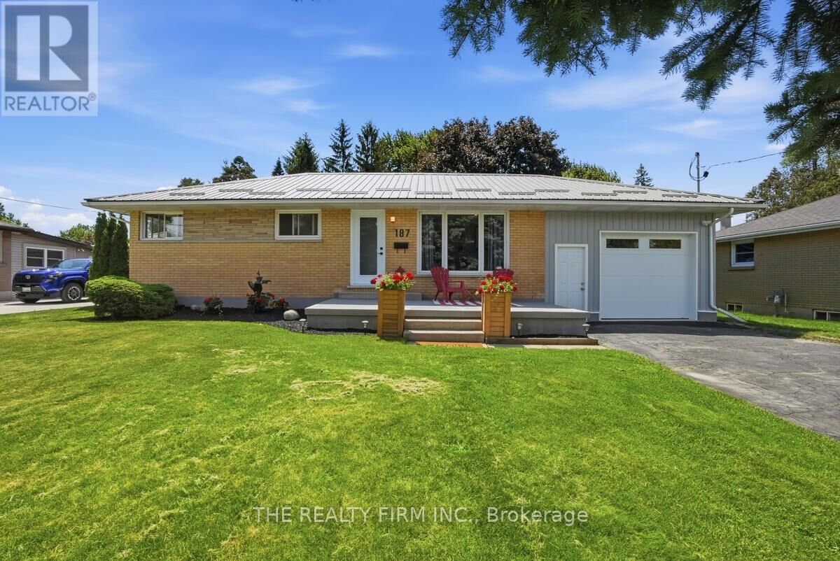 Property Photo: 187 Byron Street ON N0M 2M0