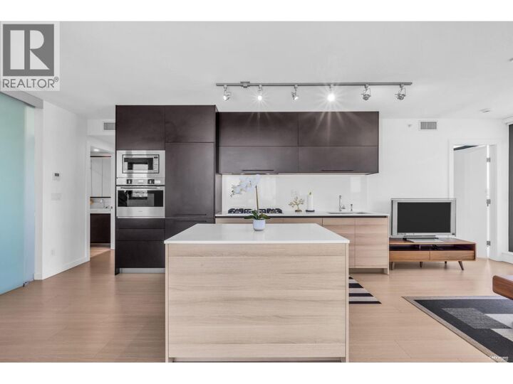 Property Photo: 4488 Juneau Street 1308 BC V5C 0M4