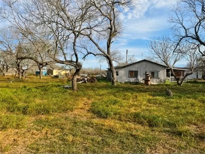 Property Photo: 8841 County Road 614 TX 78389