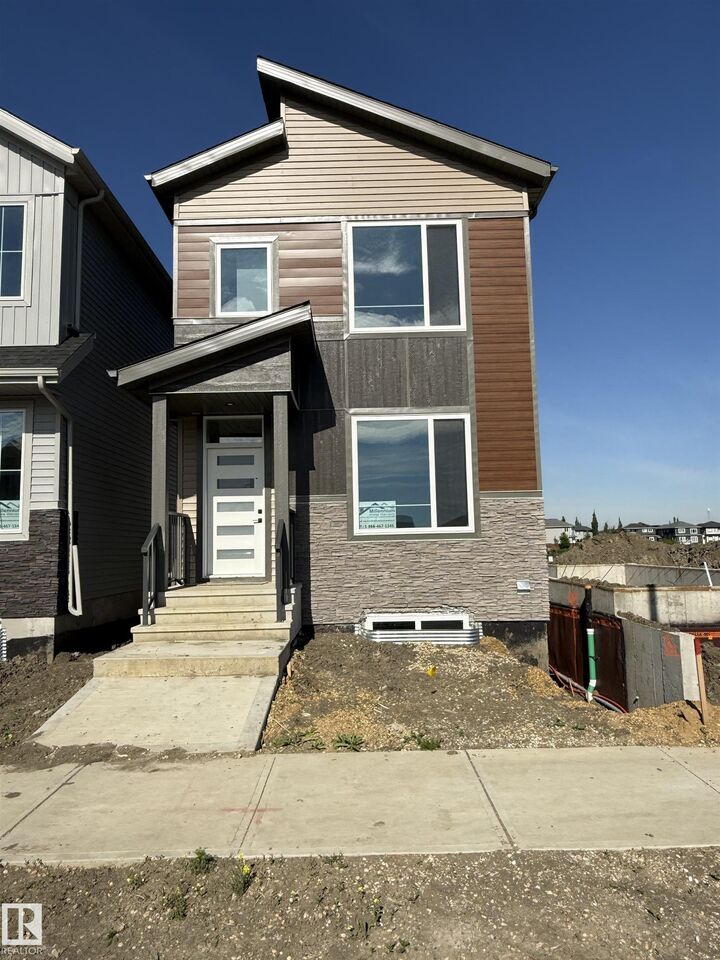 102 Elliott Wynd — photo 1