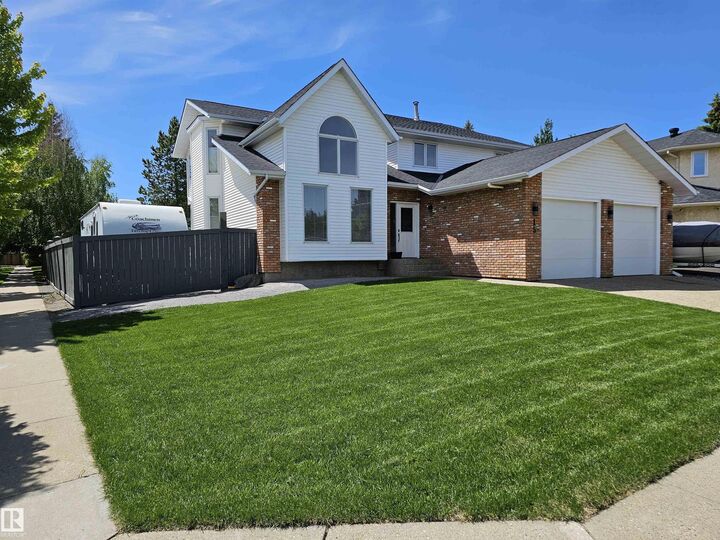 Property Photo: 15 Paquette Place AB T8N 5K9