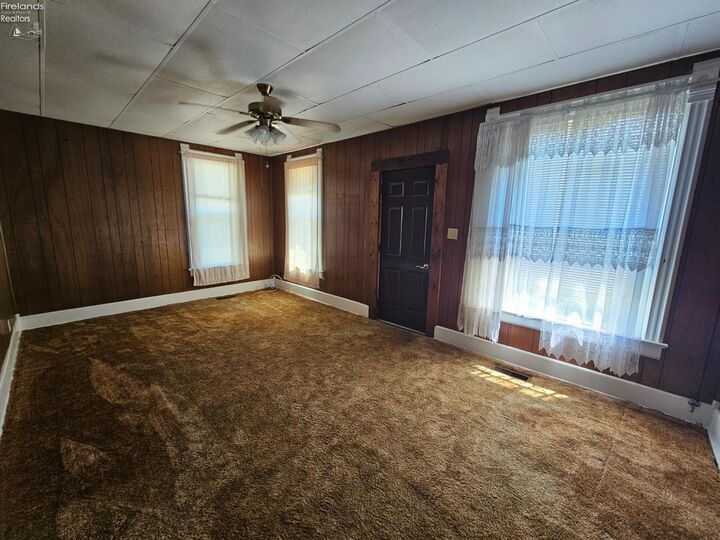 Property Photo: 191 N Woodland Ave OH 43410