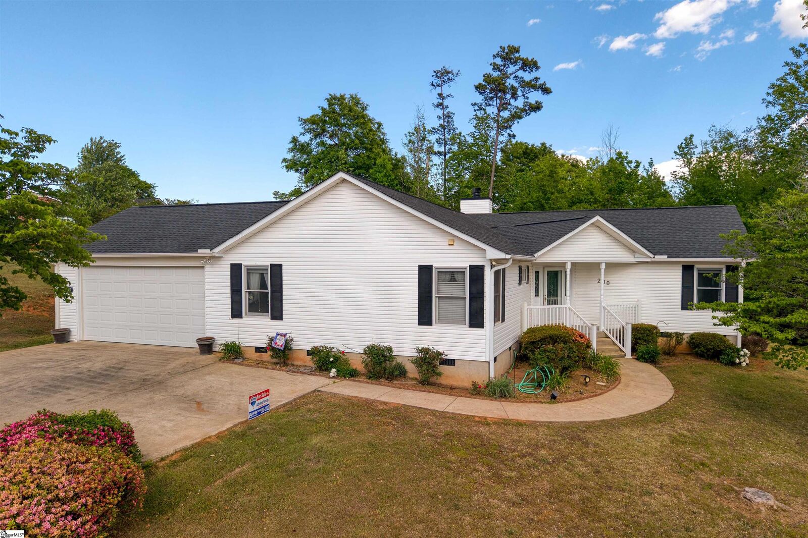 Property Photo:  200 Leila Street  SC 29678 