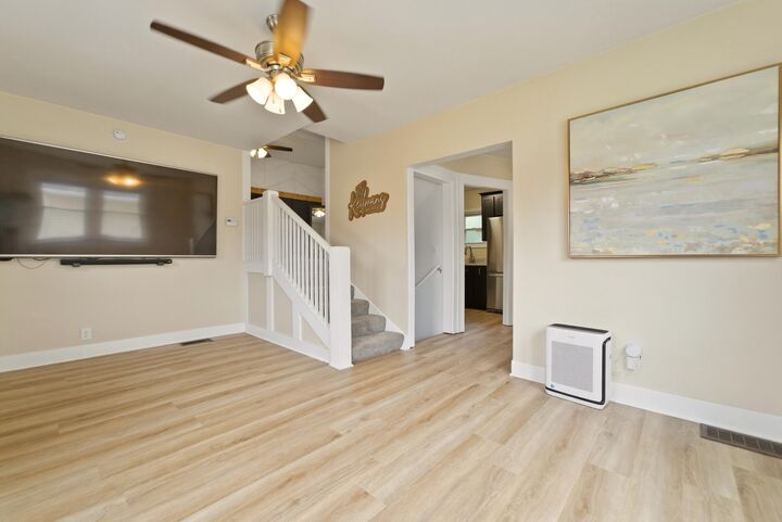 Property Photo:  213 N East Street  IN 46307 