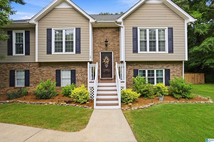 Property Photo: 132 Deer Run Drive AL 35007