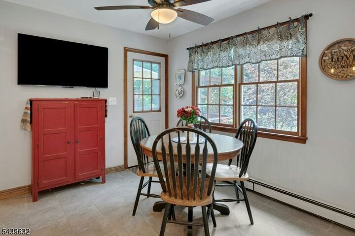 Property Photo:  20 Lark Ln  NJ 07438 