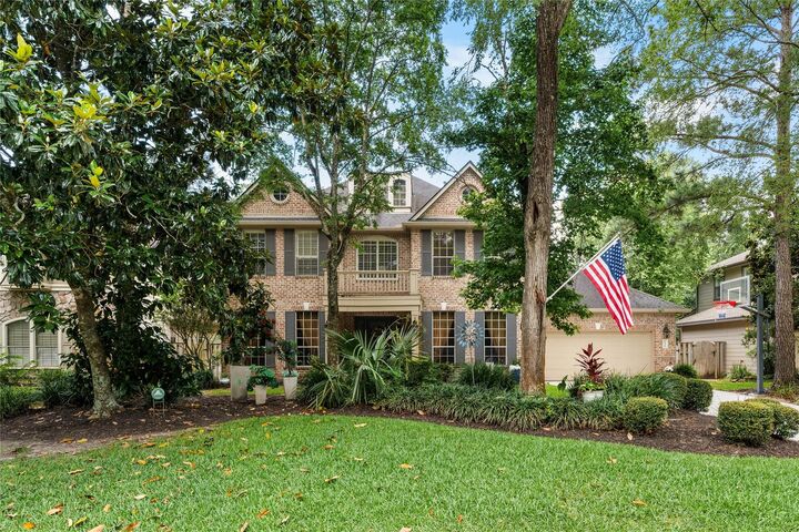 Property Photo:  131 E Beckonvale Circle  TX 77382 